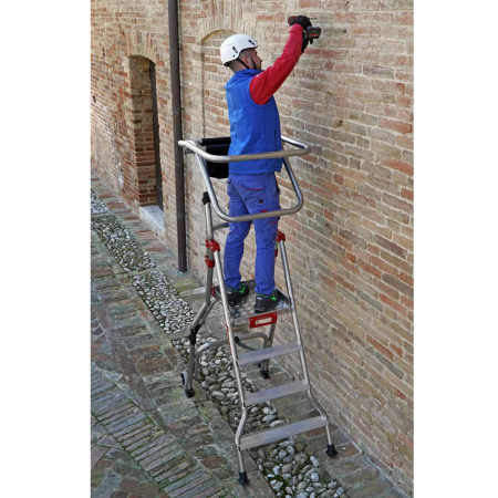 Podest roboczy PL Compact – 4 stopnie, wysokość robocza 2,89 m, bez stabilizatorów